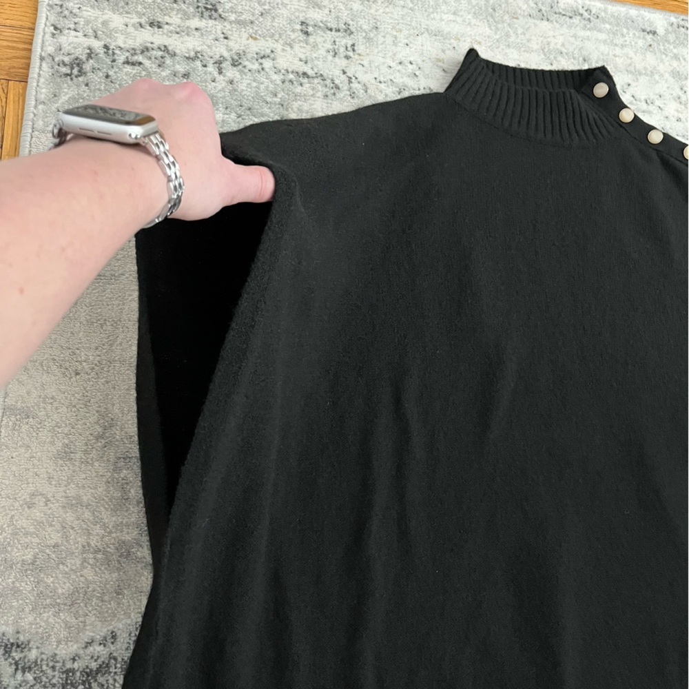 🆕 J.Crew black mockneck with button detail poncho sweater with slit hems - Picture 6 of 12